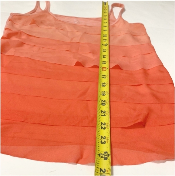 Ruffles Tank Top ❤️ - Picture 3 of 6